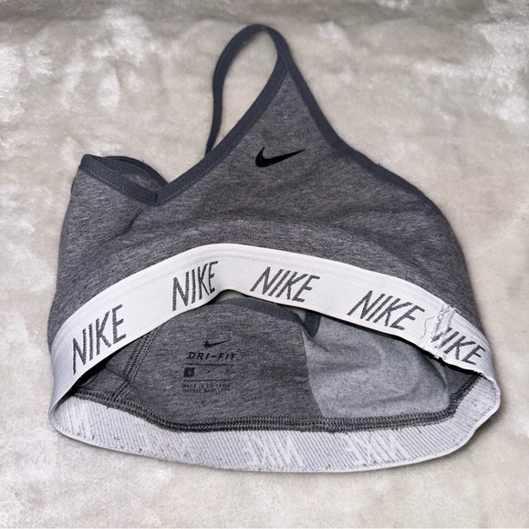 Nike Indy Grey & White Soft Sports Bra Size Small - Picture 5 of 5